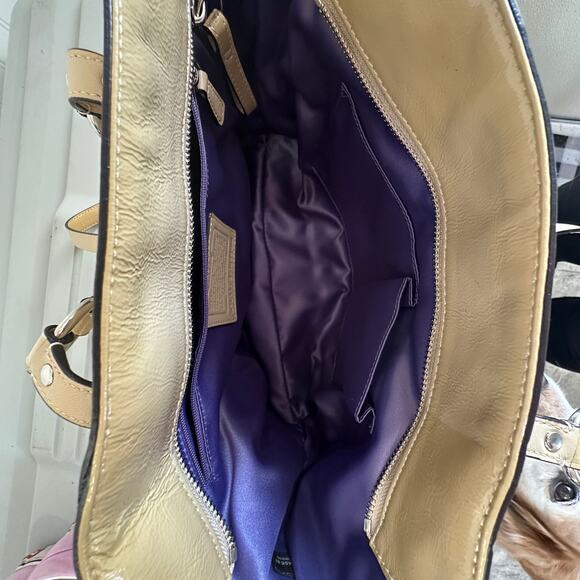 Coach Gallery Patent Leather Tote Bag Tan Camel 10380 Purple Lining - Picture 8 of 15